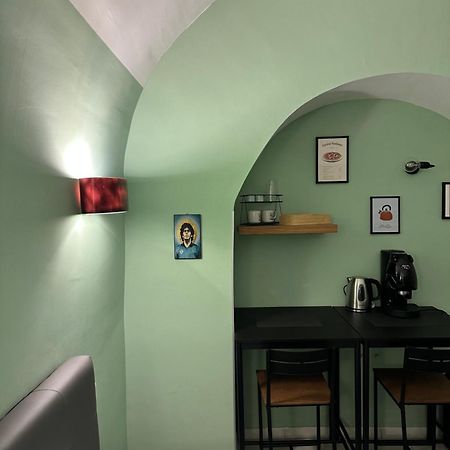 Casa Carmeli Bed & Breakfast เนเปิลส์ ภายนอก รูปภาพ